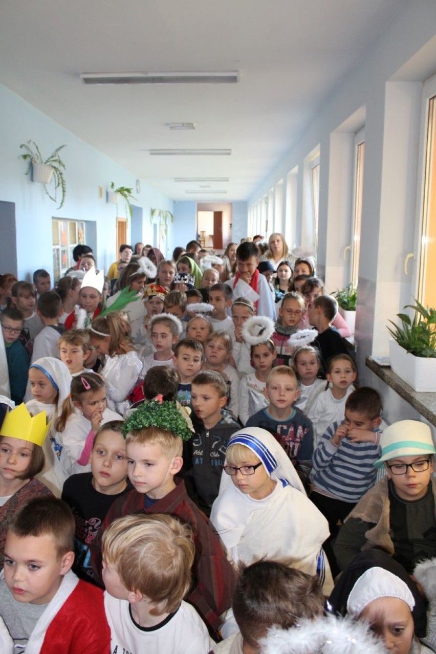 Holy Wings w szkole w Głuchowie