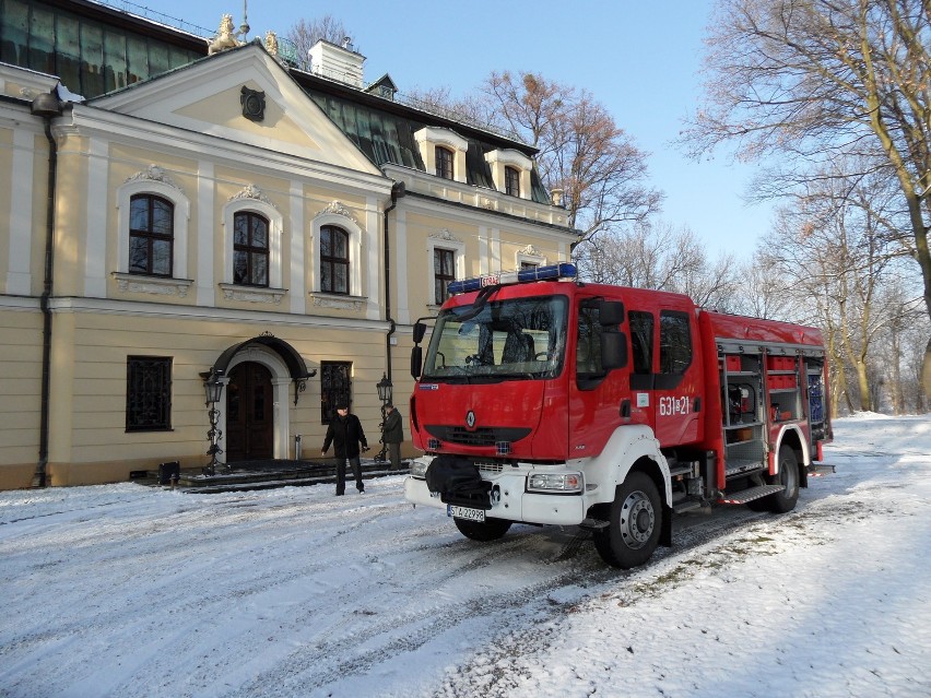 Tarnowskie Góry: Strażacy dostali nowy wóz za 840 tys. złotych
