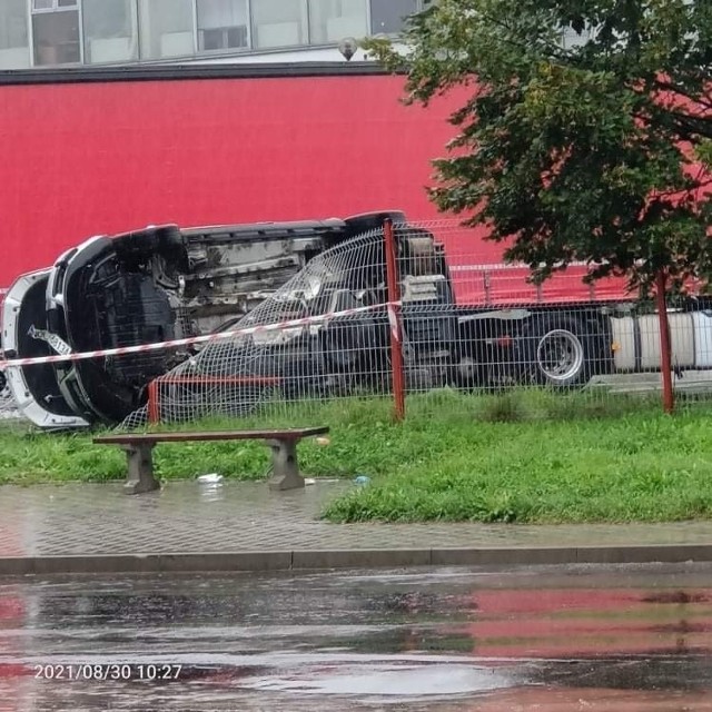 Wypadek na ul. Jana Pawła w Nowym Sączu