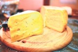Masło, mleko, sery prosto od rolników. Sprawdziliśmy ceny na Pomorskim e-Bazarku. Zobacz ZDJĘCIA