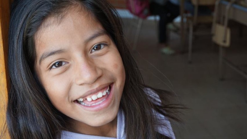 Kalendarz pełen dziecięcych uśmiechów na rzecz dziewczynek z Boliwii