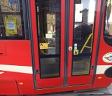 Bytom: Sześciolatek podróżował sam tramwajem. Na jednym z przystanków jego mam wysiadła i nie zdążyła zabrać chłopca z pojazdu