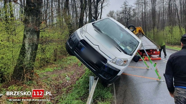 Dwie kolizje na ulicy Leśnej w Brzesku, 16.04.2021