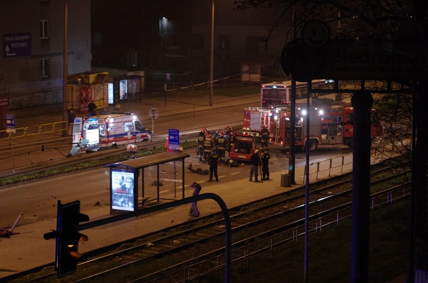 Bytom: wypadek na skrzyżowaniu ul.Wrocławskiej i Łużyckiej. Dwie osoby w szpitalu