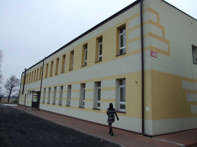 Szkoła Podstawowa w Bieniądzicach wybrała na swoje patrona Władysława Bełzę