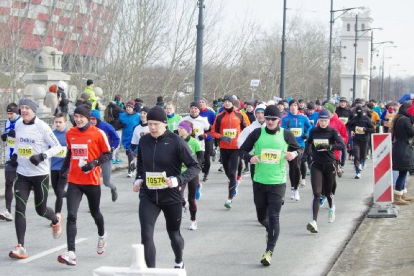 8 PÓŁMARATON WARSZAWSKI 2013 ZDJĘCIA UCZESTNIKÓW