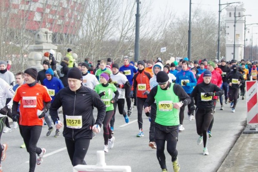 8 PÓŁMARATON WARSZAWSKI 2013 ZDJĘCIA UCZESTNIKÓW