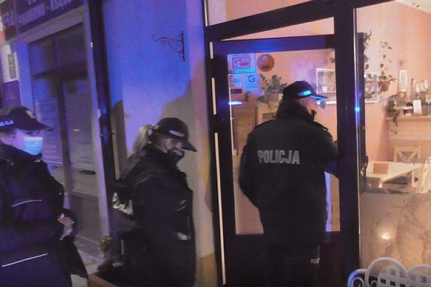 Policja kontroluje restauracje w Głogowie