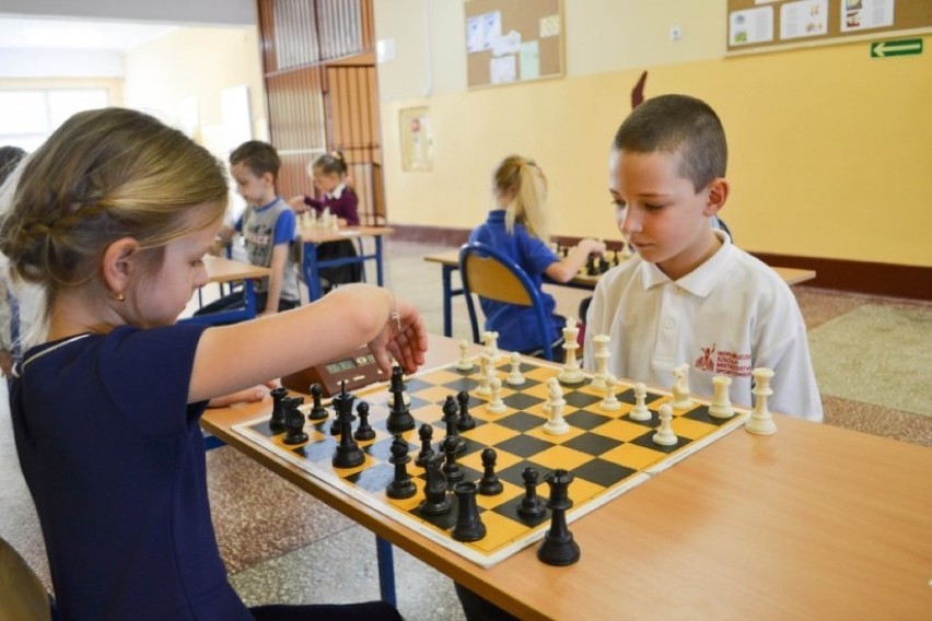 Mali mistrzowie szachów rozegrali turniej w Żorach [GALERIA]