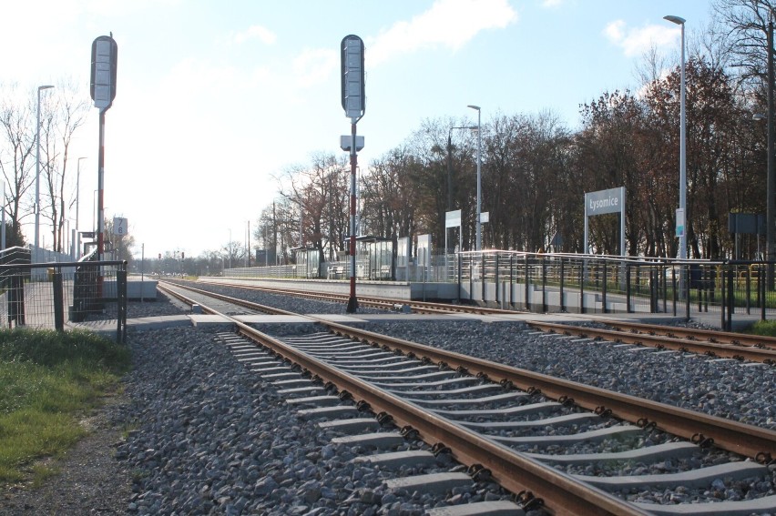 Tak wygląda nowy przystanek kolejowy w Łysomicach.