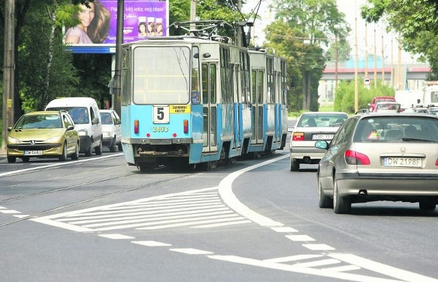 W sierpniu wydzielono dla tramwajów 50 metrów ulicy Krakowskiej obok parku Wschodniego