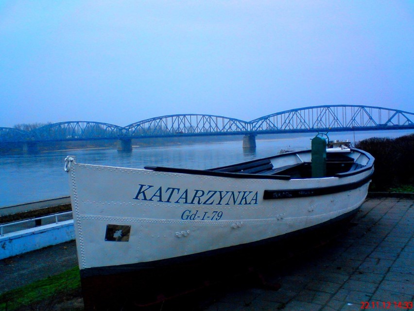 Toruńska Katarzynka - stoi na Bulwarze Filadelfijskim i stanowi już tylko obiekt turystyczny.