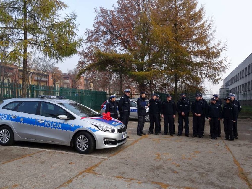 Policjanci z Piły dostali radiowóz