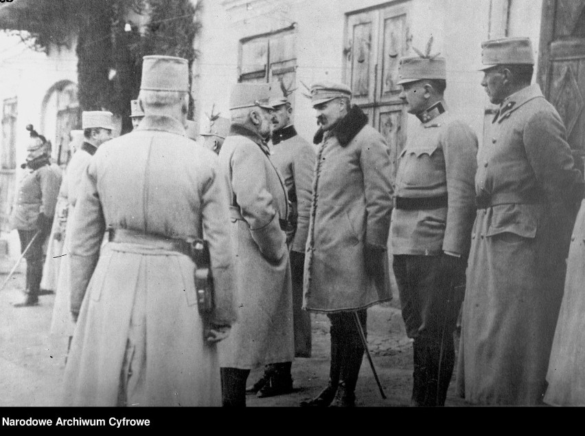 Jędrzejów. Spotkanie komendanta Józefa Piłsudskiego (trzeci...