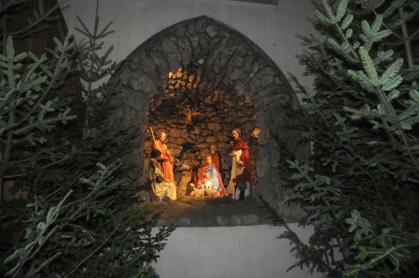 Kraków: szopki Bożonarodzeniowe w kościołach [ZDJĘCIA]