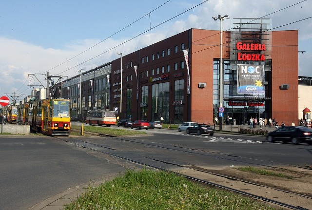 Na al. Mickiewicza tramwaje wrócą najwcześniej jesienią 2015 r.