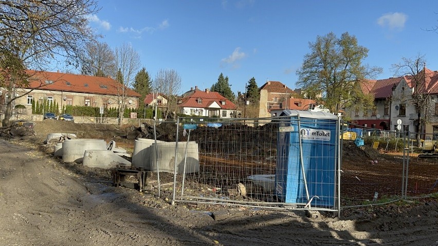 Budowa fontanny na Plantach Salinarnych w Bochni