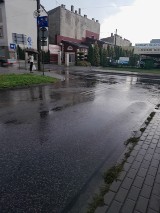 Ulewa i burza w Zduńskiej Woli. Tak wygląda centrum miasta  ZDJĘCIA