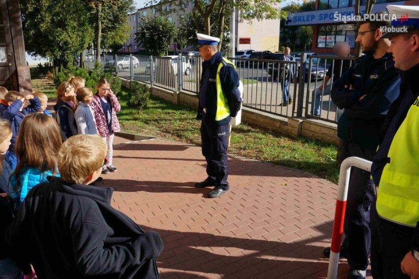 Kłobuck: Policja szkoliła dzieci z zasad ruchu drogowego [ZDJĘCIA]