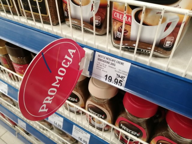Takimi "promocjami" klientów kusi supermarket w Przemyślu, należący do dużej sieci handlowej. Co zrobi ten sklep w związku z obniżką podatku VAT?