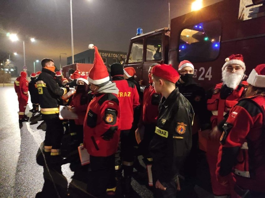 Strażacy z OSP Luboszyce pojechali pod szpital Przylądek Nadziei. Wzięli udział w akcji OSP GRS  „Strażacy Wspólnie przeciw Białaczce"