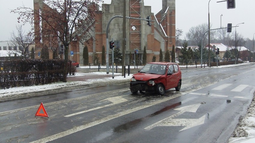 Zderzenie pojazdów na ul. Słowackiego w Kraśniku