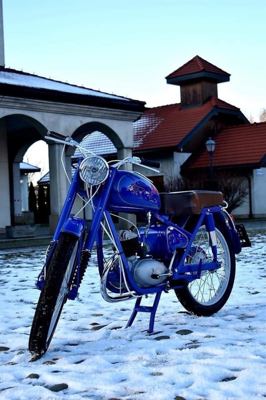 WOŚP 2021. Motocykl WSK z 1958 roku od grupy BeskidMoto trafił na aukcję Wielkiej Orkiestry Świątecznej Pomocy