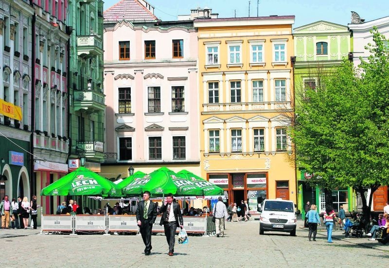 Rynek w Świdnicy sąsiaduje z ulicą Kotlarską. Według legendy...