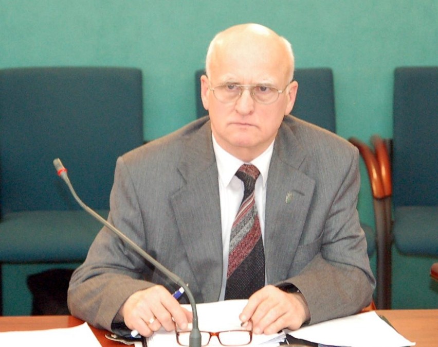 Radny Antoni Janik proponuje samorozwiązanie Rady Miejskiej...