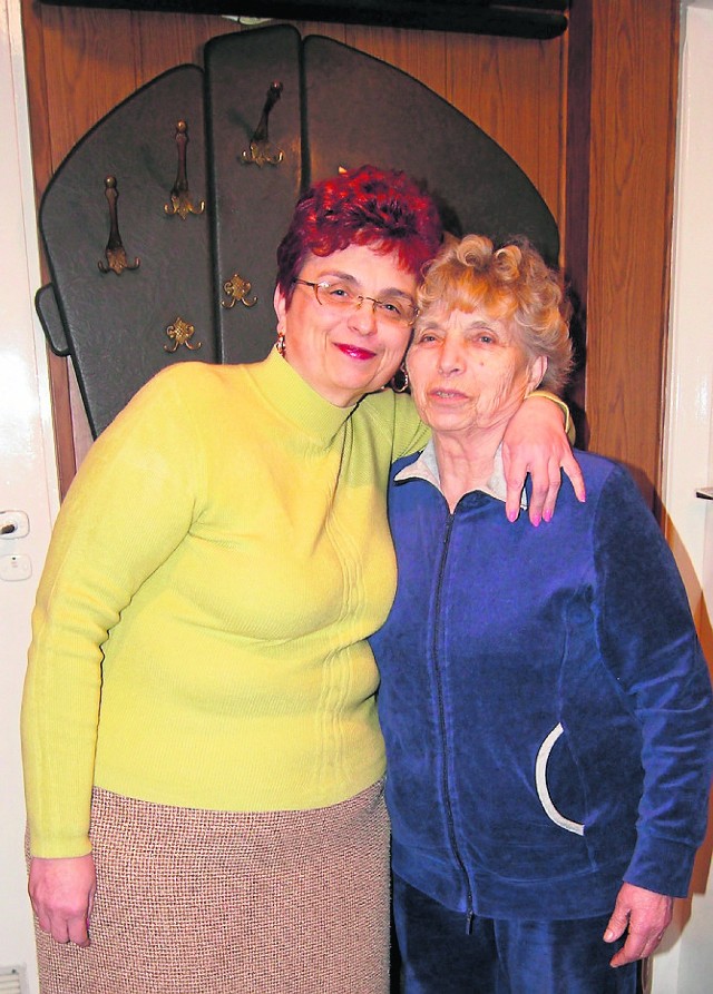Pani Małgorzata razem z mamą Marią są wdzięczne Joannie Fikas  za uratowanie im życia