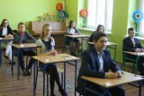 Egzamin gimnazjalny 2018 w Krotoszynie. Mamy arkusze i odpowiedzi [ZDJĘCIA]