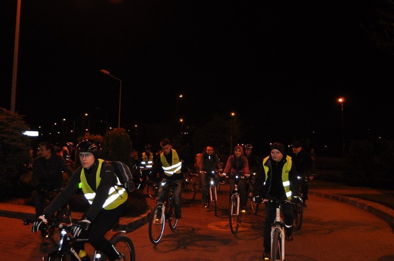 Wiosenny Tyski Nocny Rajd Rowerowy: 144 rowerzystów wzięło udział w imprezie [ZDJĘCIA]
