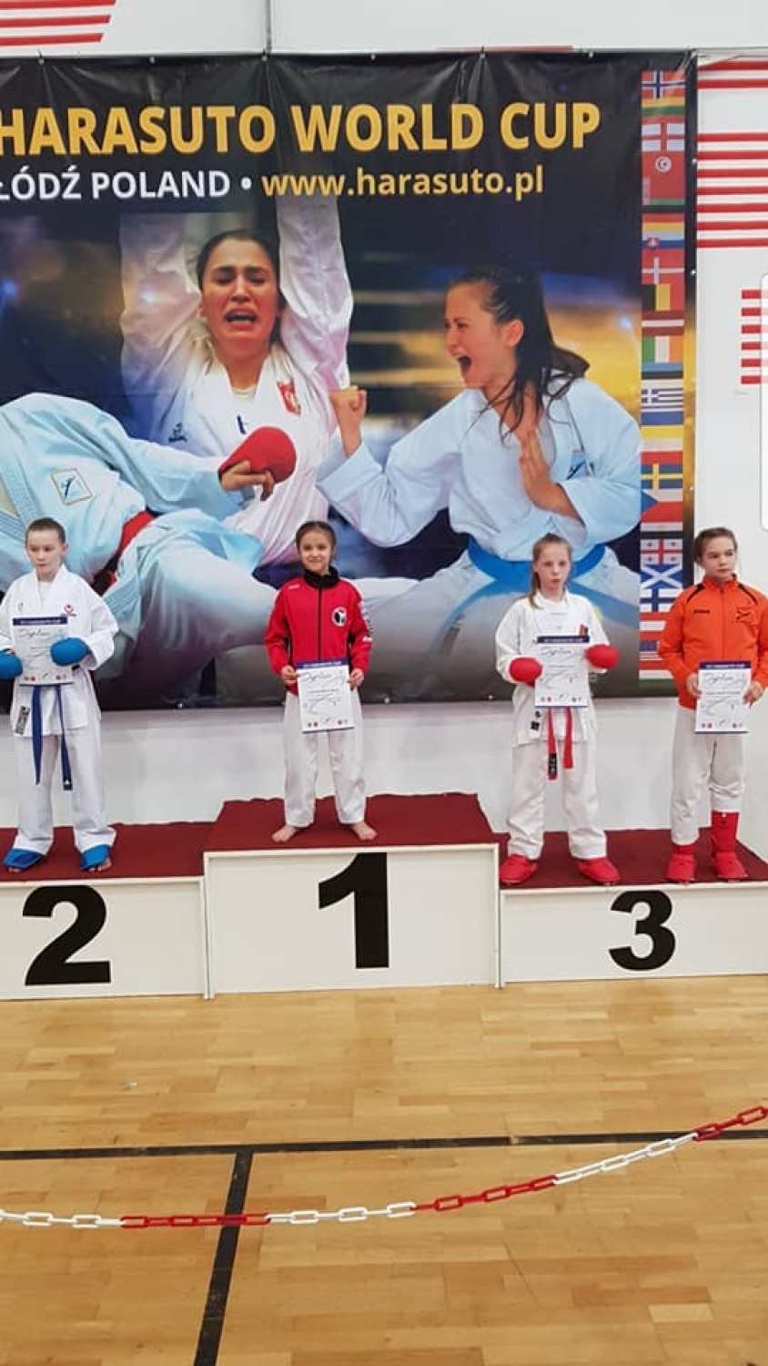 Reprezentanci Pleszewskiego Klubu Karate zdobyli aż 9 medali podczas Pucharu Świata Harasuto Cup w Łodzi