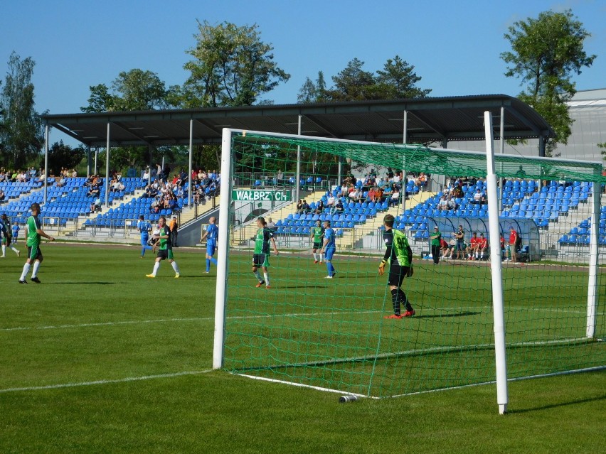 Górnik Wałbrzych pokonał Piasta w ostatnim meczu sezonu