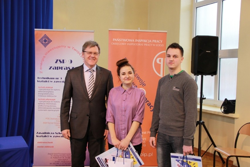Uczniowie ZSEE w Radomsku najlepsi w konkursie Państwowej Inspekcji Pracy