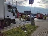 Zderzenie trzech aut na ulicy Prószkowskiej w Opolu