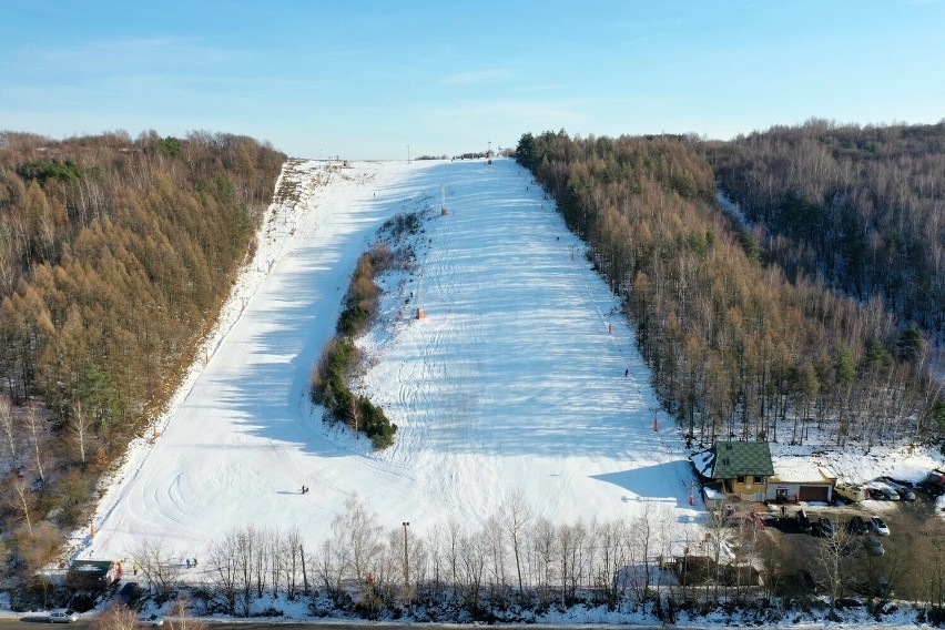 Stacje narciarskie w okolicach powiatu olkuskiego w...