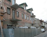 Radom. Kamienica przy ulicy Szewskiej stoi. W maju ma być koniec prac. Rewitalizacja sprzedaje mieszkania
