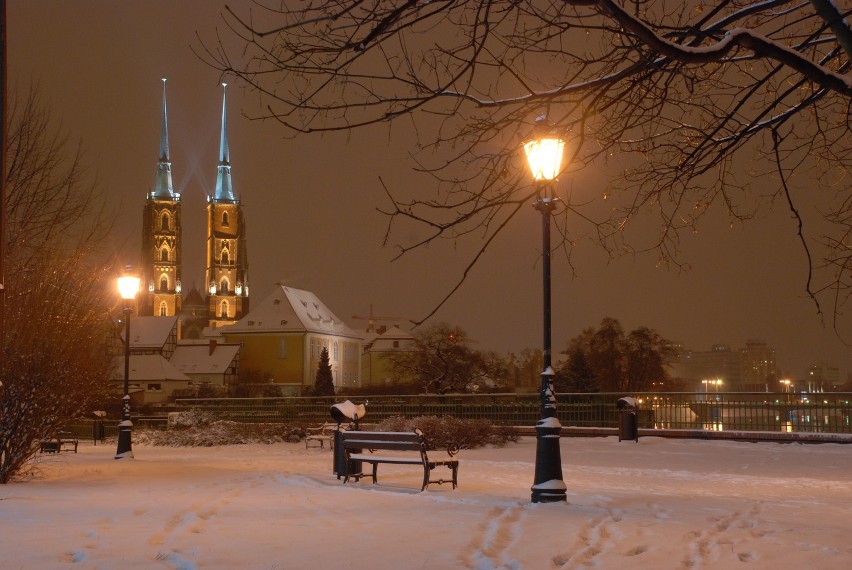 Zima jest piękna! Zasypało Wrocław