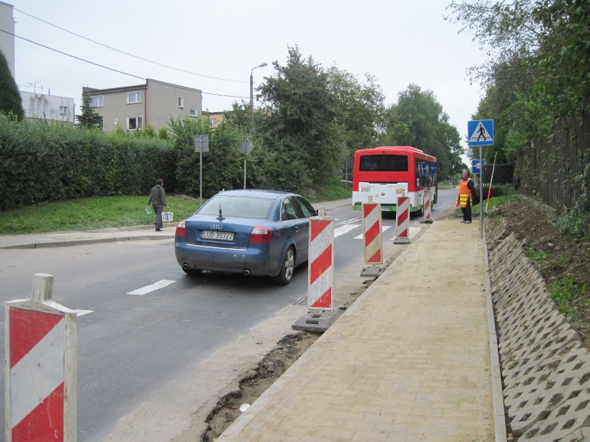 Nowe przejście dla pieszych na ul. Sławinkowskiej zapewni bezpieczeństwo dzieciom