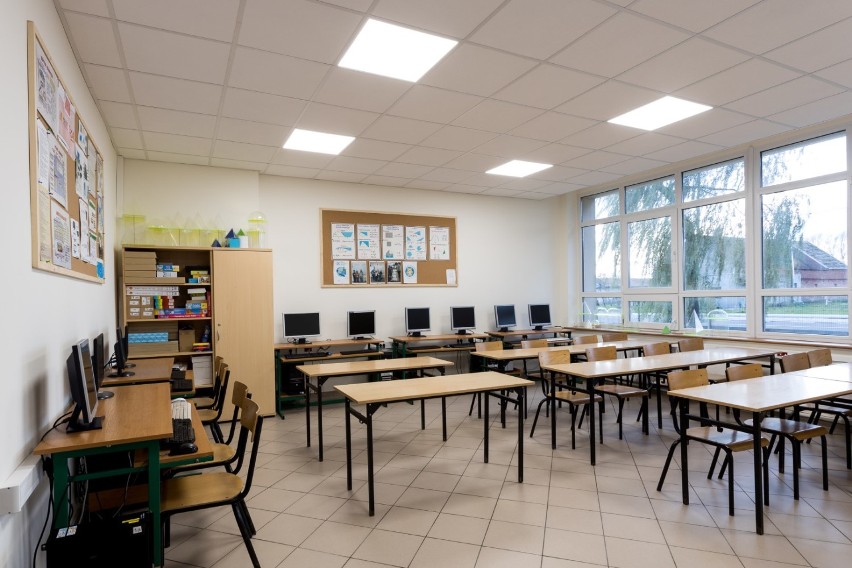 Szkoła Podstawowa w Myśligoszczy wykonała w tym roku dodatkową modernizację budynku 