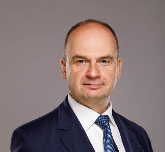 Michał Krzemkowski jest przewodniczącym klubu radnych PiS w Sejmiku.