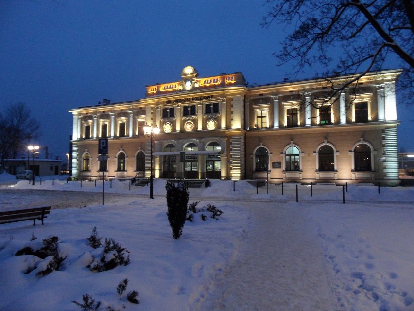 Dworzec w Tarnowskich Górach o poranku 25 stycznia