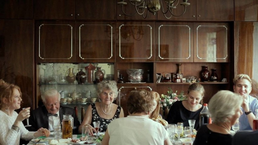 Kadr z filmu „Więzi” w reżyserii Zofii Kowalewskiej.
