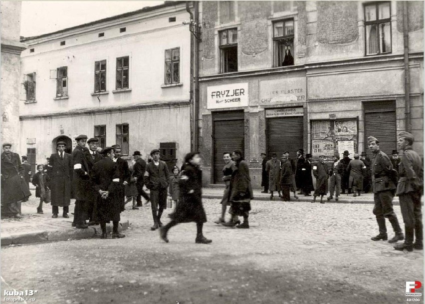 Lata 1940-1941 , Nowy Sącz - ulica w getcie