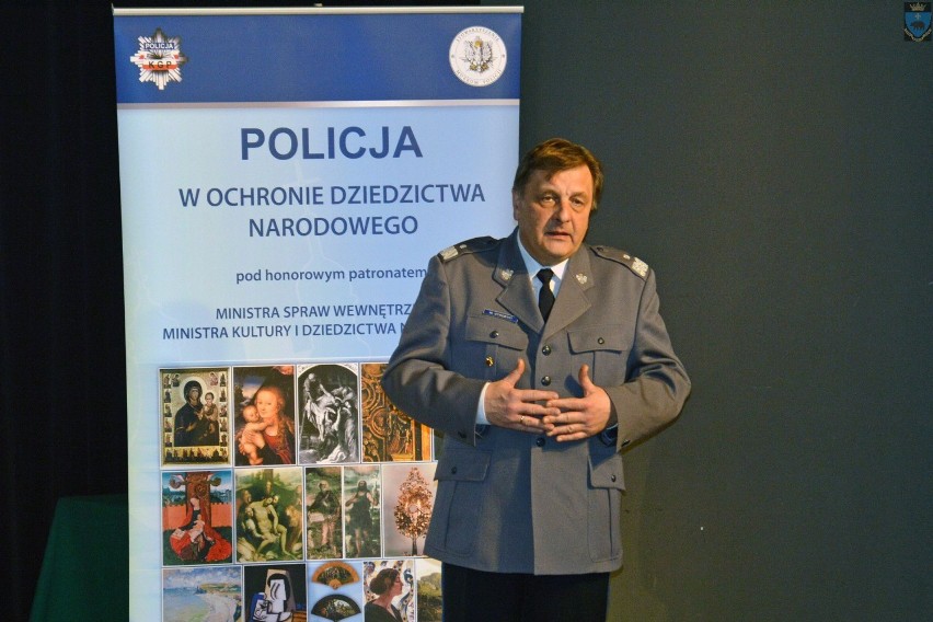 Wystawa Policja w Ochronie Dziedzictwa Narodowego