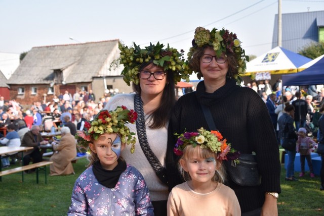 Jak bawią się parafianie na festynie i odpuście? Sami zobaczcie! To pierwsza fotorelacja!