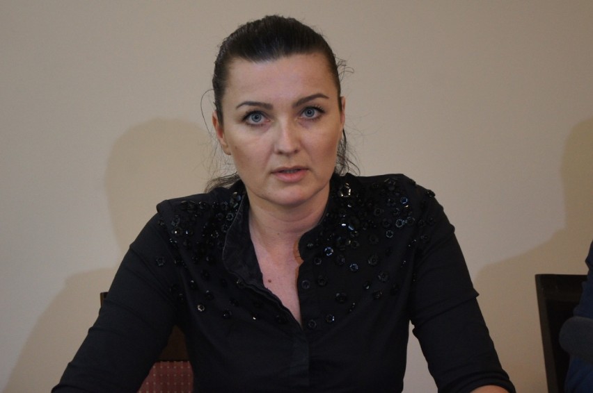 Radomsko: Zarząd powiatu chwali się pozyskanymi funduszami i...