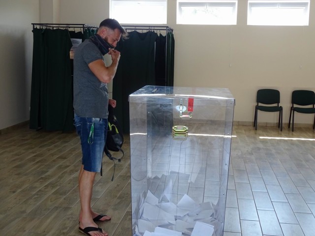 W Chełmnie mieszkańcy głosowali w 15 obwodach wyborczych i dwóch specjalnych - w szpitalu i DPS-ie