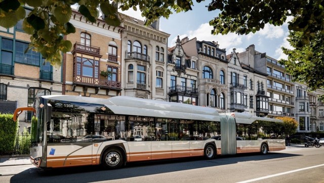 Do Opola przyjadą m.in. przegubowe autobusy elektryczne. Zdjęcie ilustracyjne